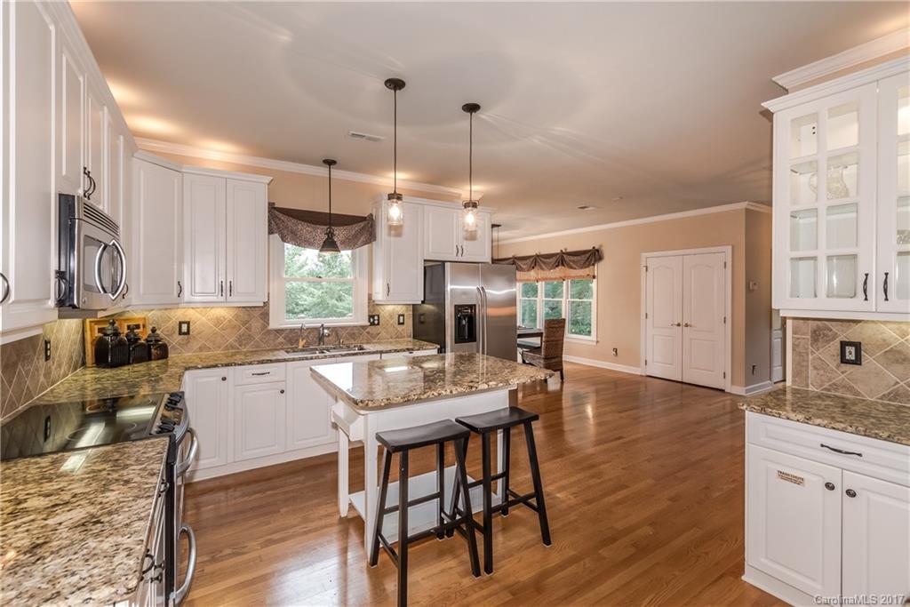 11917 Hamilton Road Charlotte, NC 28273 - Photo 5 of 24 Gallery Image 5