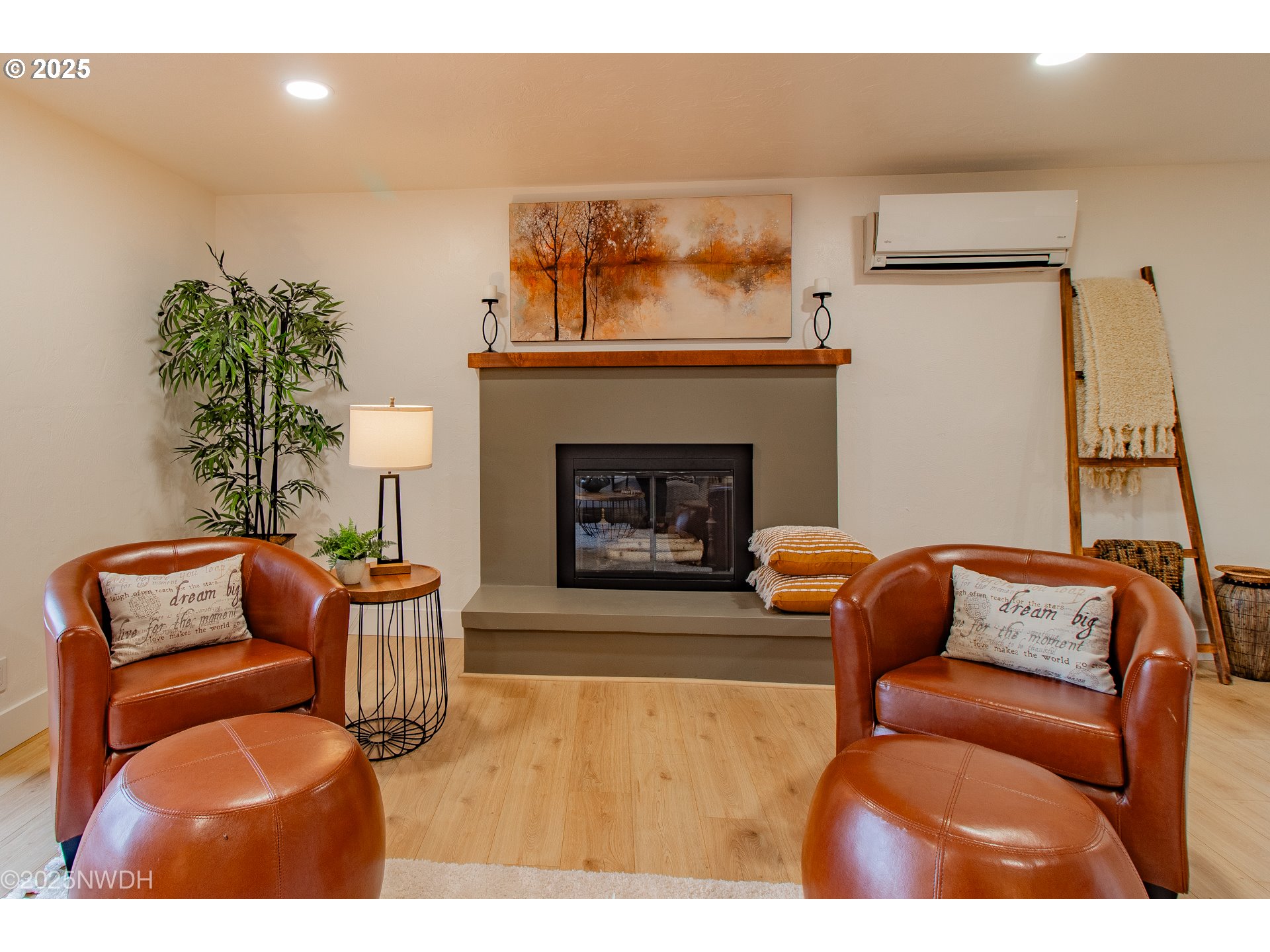 2081 Devos Street Eugene, OR 97402 - Photo 5 of 32