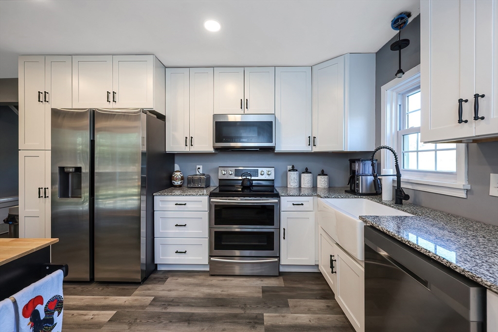 3 Blacksmith Road Belchertown, MA 01007 - Photo 6 of 37 Gallery Image 6