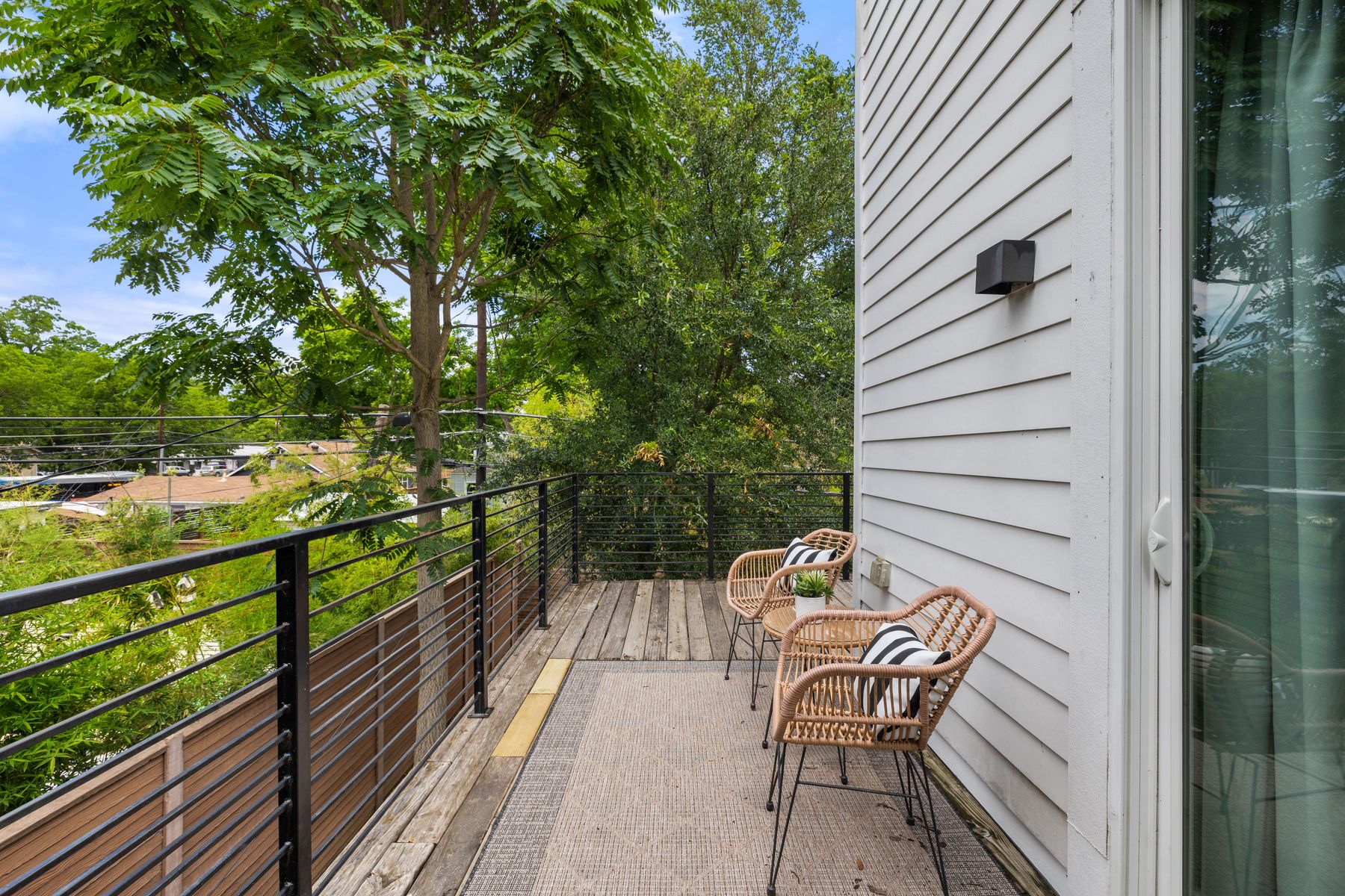 1604 Haskell Street, Unit 2 Austin, TX 78702 - Photo 34 of 40 Gallery Image 34
