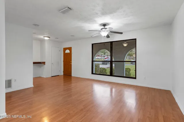 $300,000 | 2166 John Hart Circle, Orange Park, FL 32073