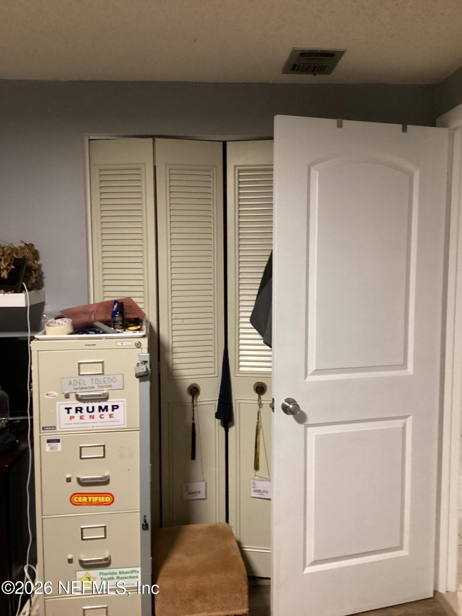 6626 Arrowroot Drive Jacksonville, FL 32244 - Photo 18 of 23 a utility room with dryer and washer