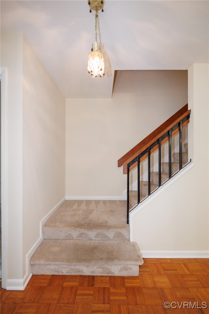 11808 North Briar Patch Drive Midlothian, VA 23113 - Photo 17 of 42 a view of entryway