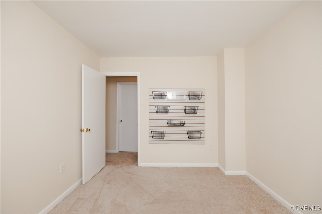 11808 North Briar Patch Drive Midlothian, VA 23113 - Photo 35 of 42 a view of an empty room