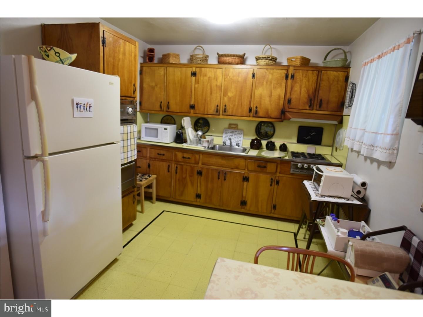 5 Patrick Way Hamilton, NJ 08620 - Photo 5 of 15 Kitchen