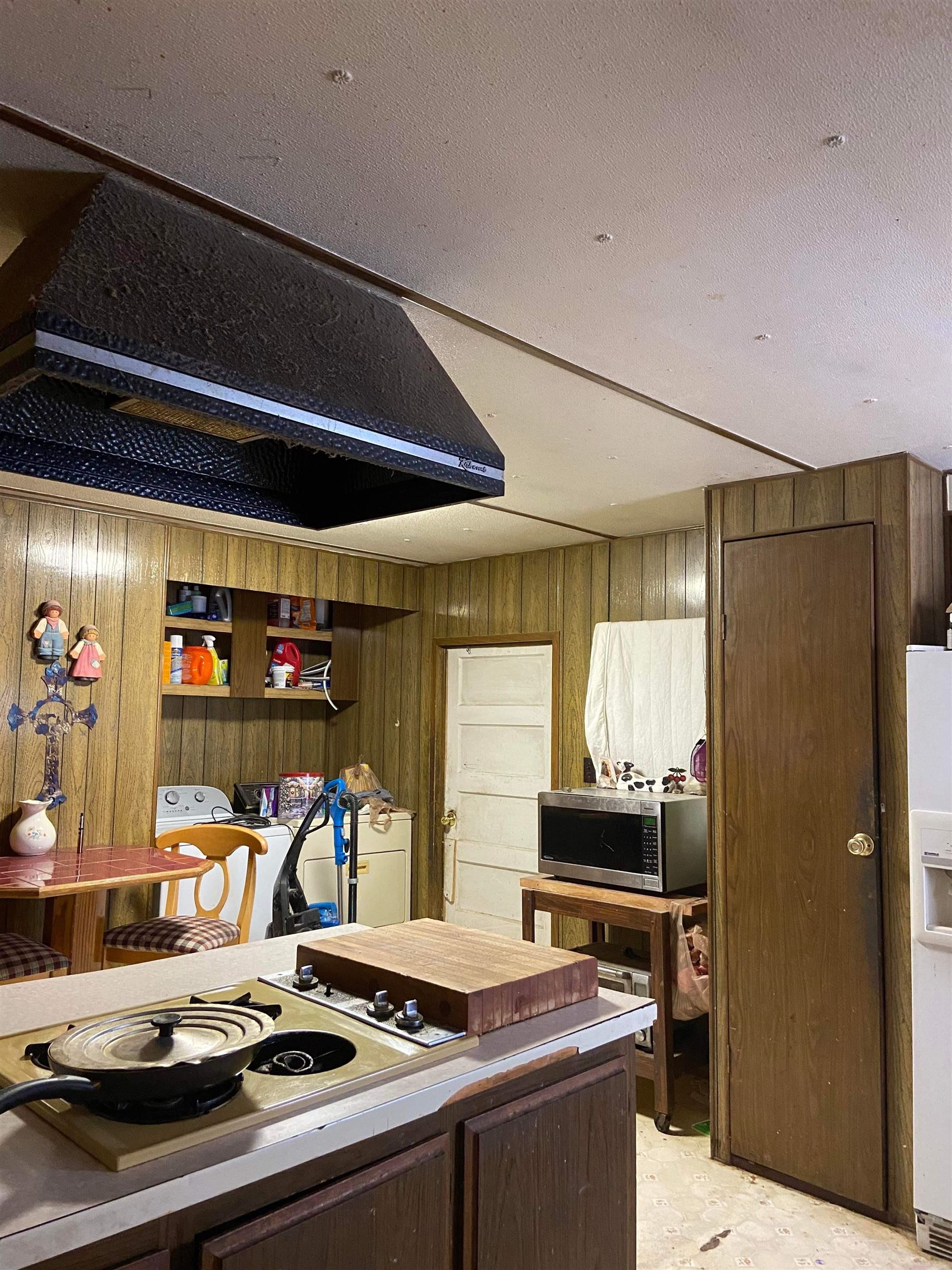 710 S Road Mack, CO 81525 - Photo 4 of 9 a room with storage and utility