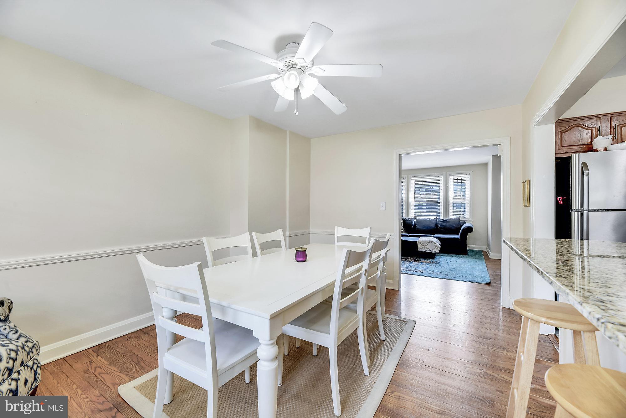 406 Stratford Road Baltimore, MD 21228 - Photo 9 of 35
