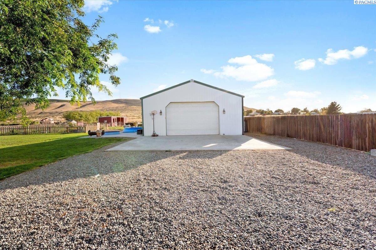 25603 East Ruppert Road Benton City, WA 99320 - Photo 31 of 39 Gallery Image 31