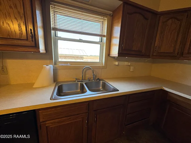 $1,450 | 13306 La Highway, Kaplan, LA 70548