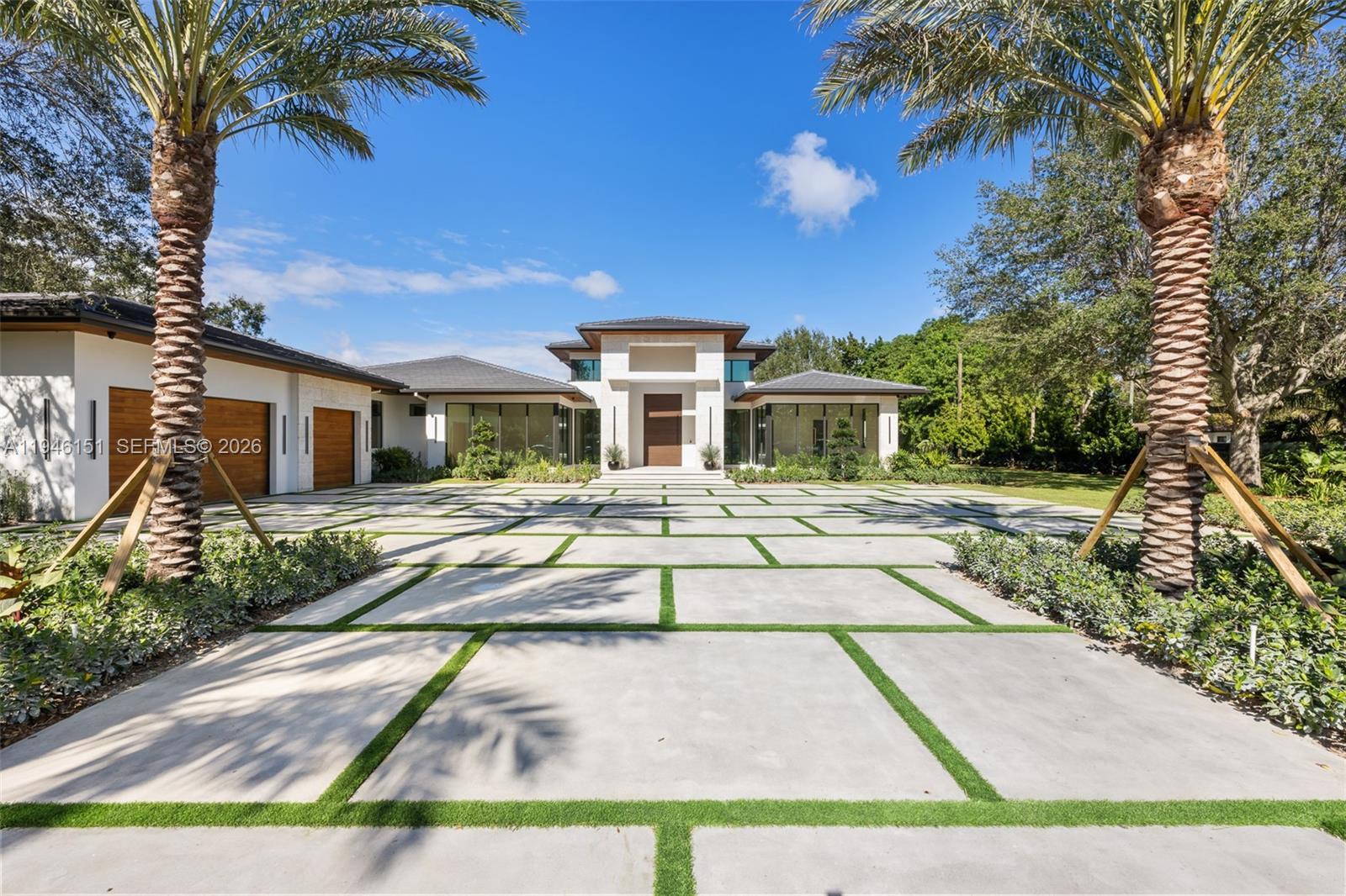 7725 Southwest 114th Street Pinecrest, FL 33156 - Photo 2 of 94