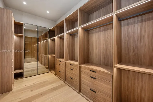 $9,499,000 | 7725 Southwest 114th Street, Pinecrest, FL 33156