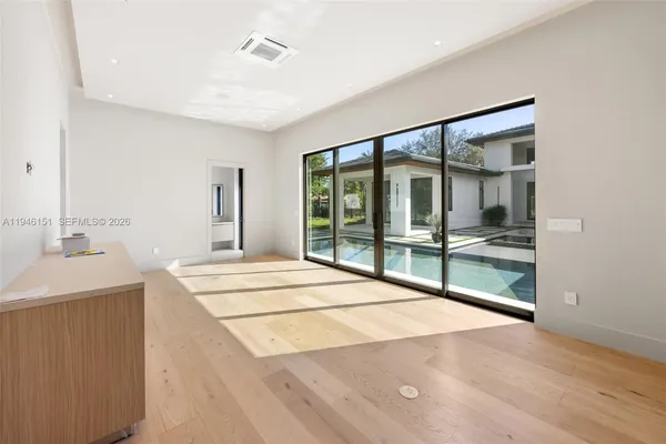 $9,499,000 | 7725 Southwest 114th Street, Pinecrest, FL 33156