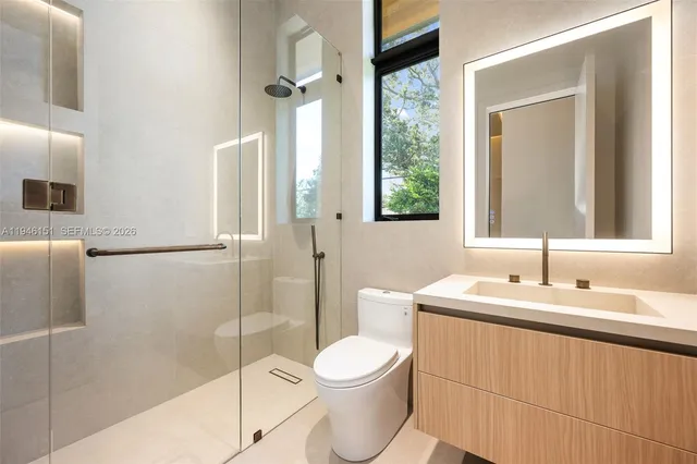 $9,499,000 | 7725 Southwest 114th Street, Pinecrest, FL 33156