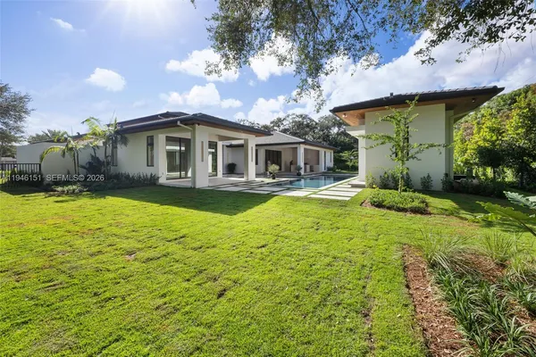$9,499,000 | 7725 Southwest 114th Street, Pinecrest, FL 33156