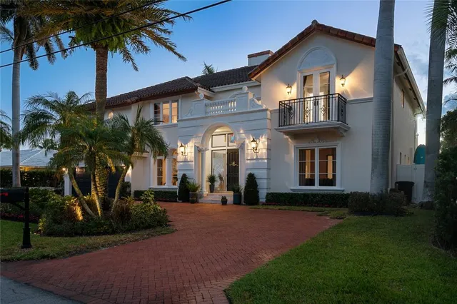 $4,895,000 | 2833 Northeast 32nd Street, Lighthouse Point, FL 33064