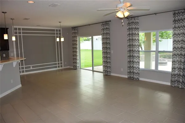 $2,995 | 489 Ogelthorpe Drive, Davenport, FL 33897