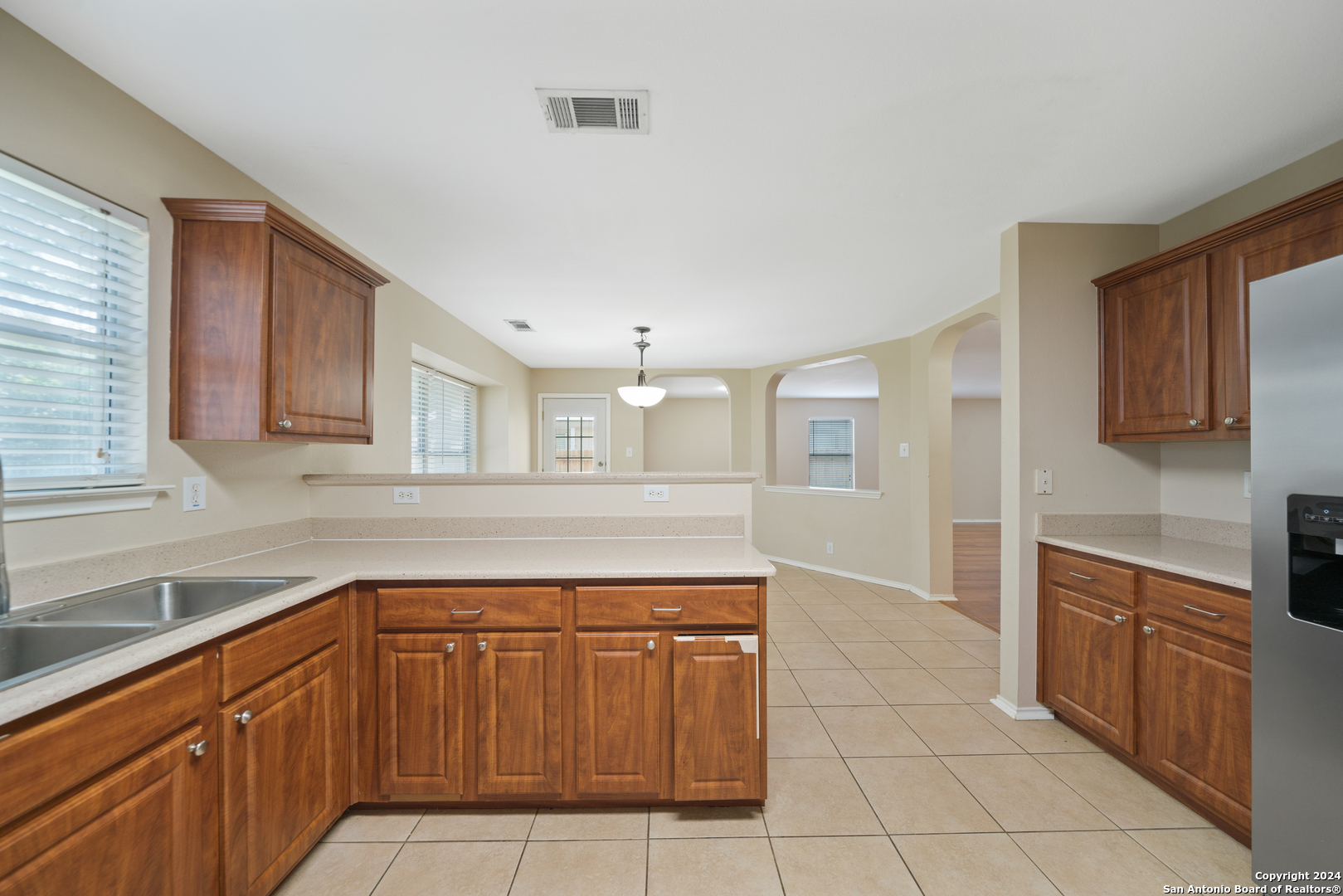 8926 Valhalla Selma, TX 78154 - Photo 14 of 28