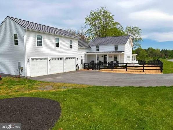 $1,095,000 | 42046 Lamz Place, Leesburg, VA 20176