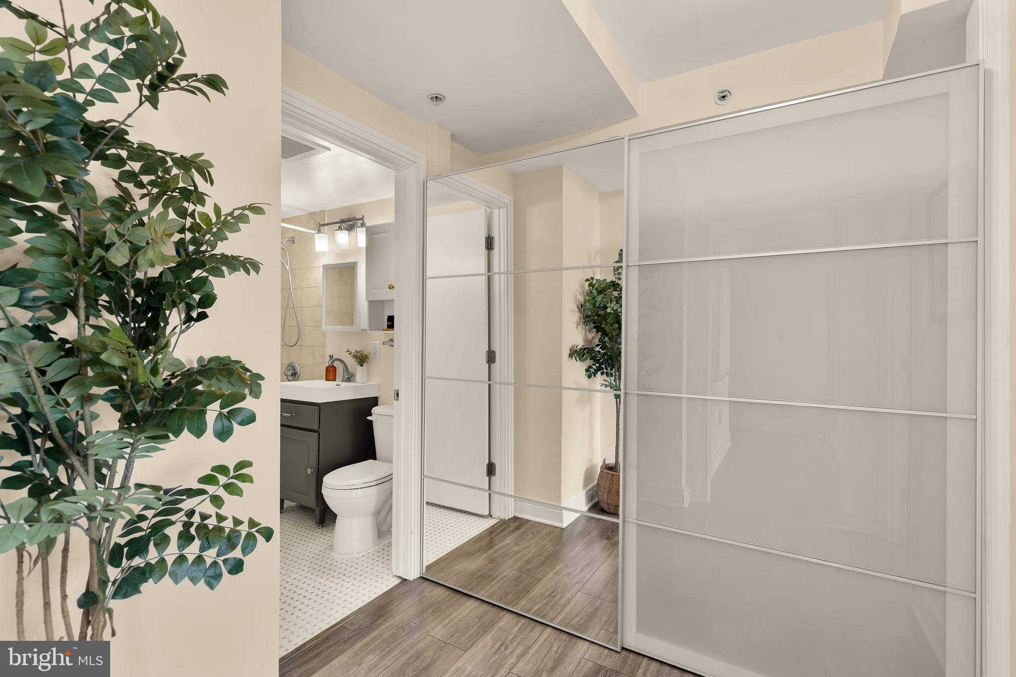 800 4th Street Southwest, Unit S409 Washington, DC 20024 - Photo 13 of 22