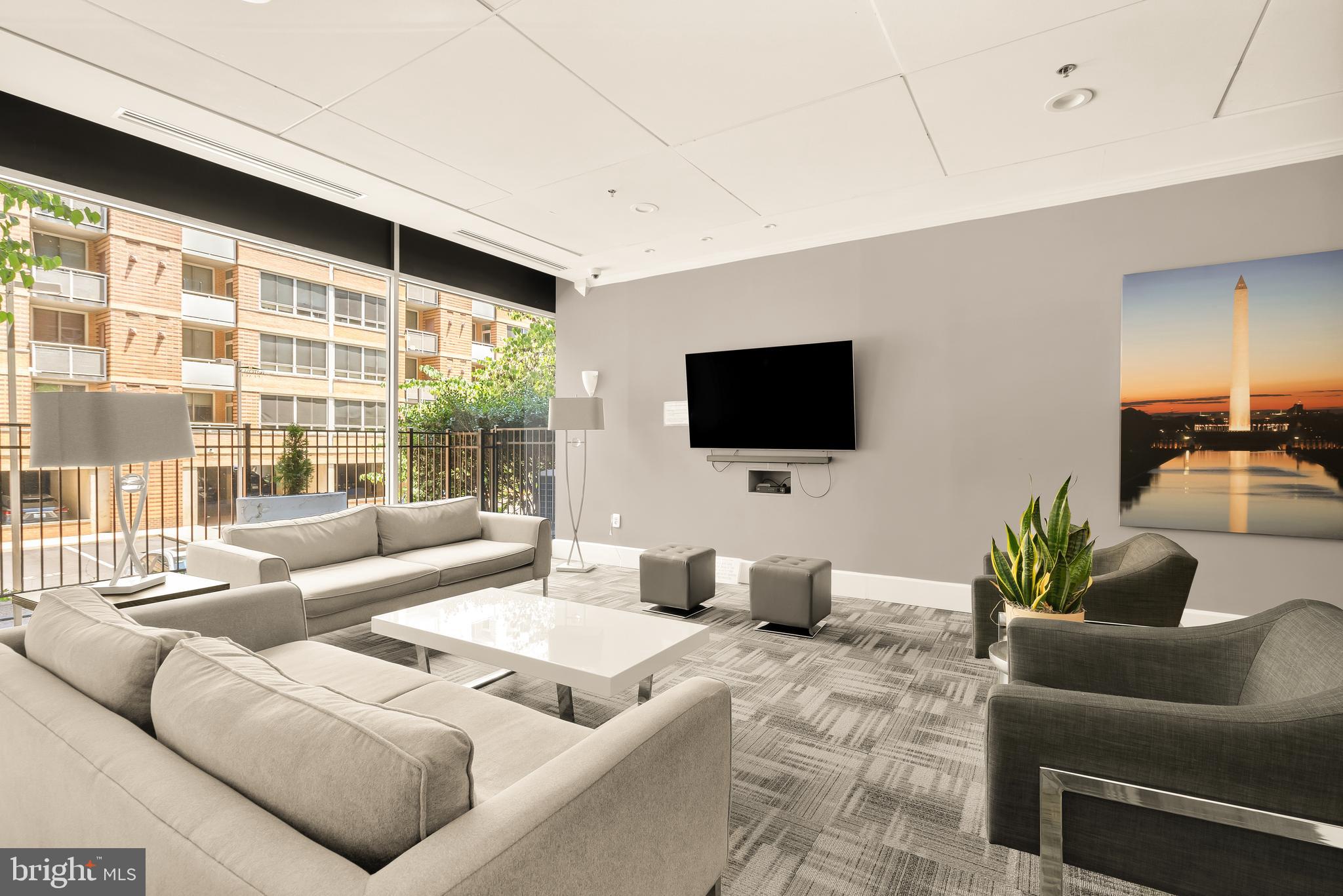 800 4th Street Southwest, Unit S409 Washington, DC 20024 - Photo 15 of 22