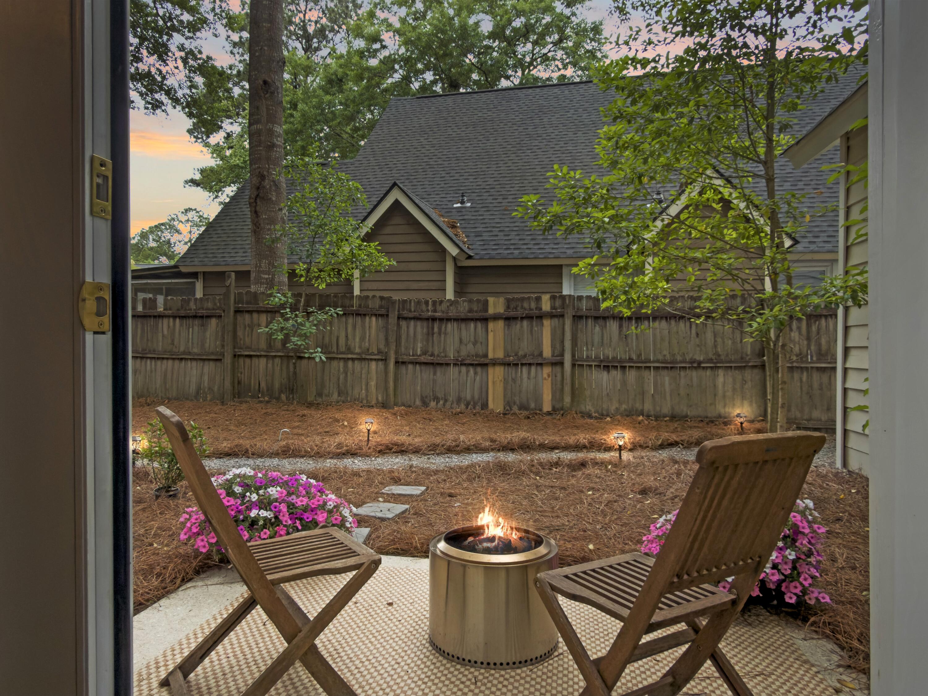 7818 Racquet Road North Charleston, SC 29418 - Photo 4 of 50 TWILIGHT PATIO