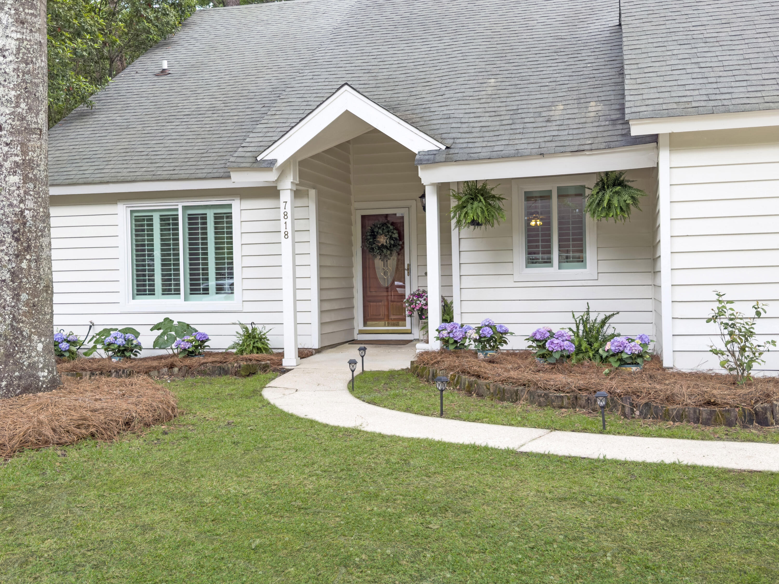7818 Racquet Road North Charleston, SC 29418 - Photo 5 of 50 EXTERIOR GOOD