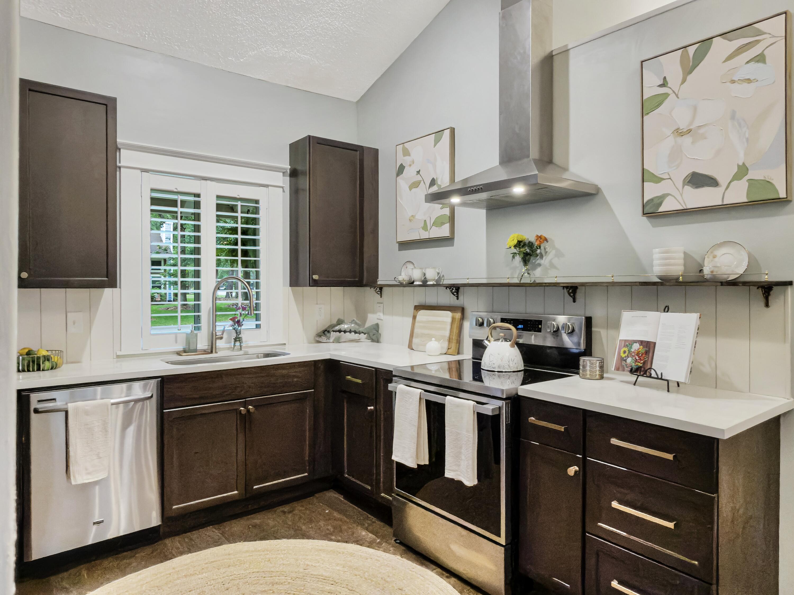 7818 Racquet Road North Charleston, SC 29418 - Photo 10 of 50 KITCHEN 2