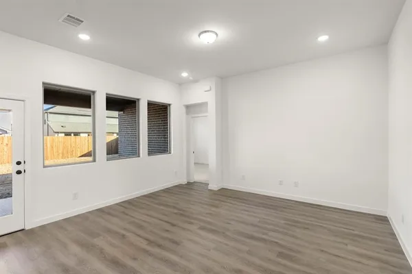 $2,099 | 1500 Eagle Meadow Trail, Unit L, Anna, TX 75409