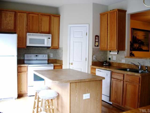 3057 Settle In Lane Raleigh, NC 27614 - Photo 3 of 11 Kitchen with island