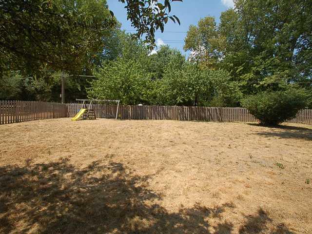 8108 Forward Pass Road Indianapolis, IN 46217 - Photo 10 of 24 Gallery Image 10