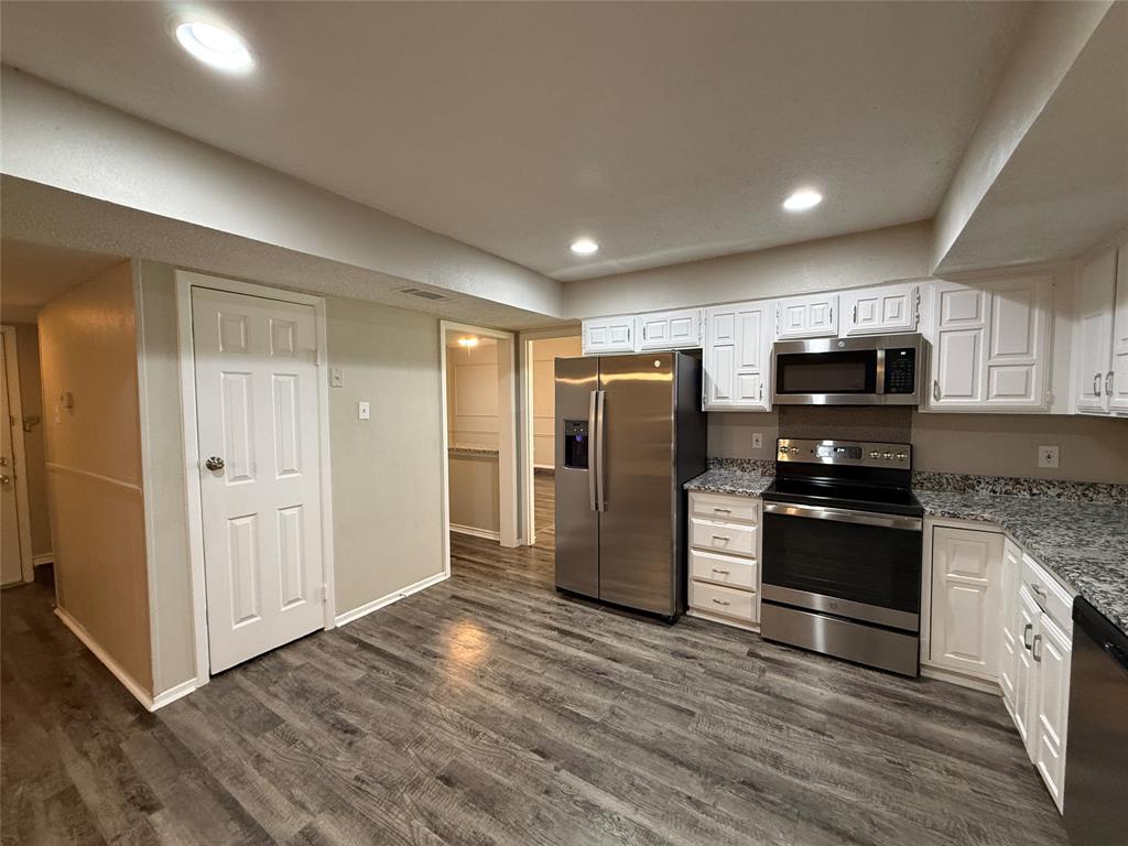 1121 Via Del Rey Mesquite, TX 75150 - Photo 15 of 38