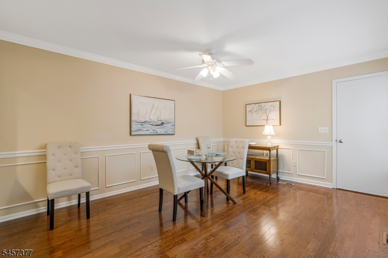 29 Edgewood Road Bedminster, NJ 07921 - Photo 12 of 37 Gallery Image 12