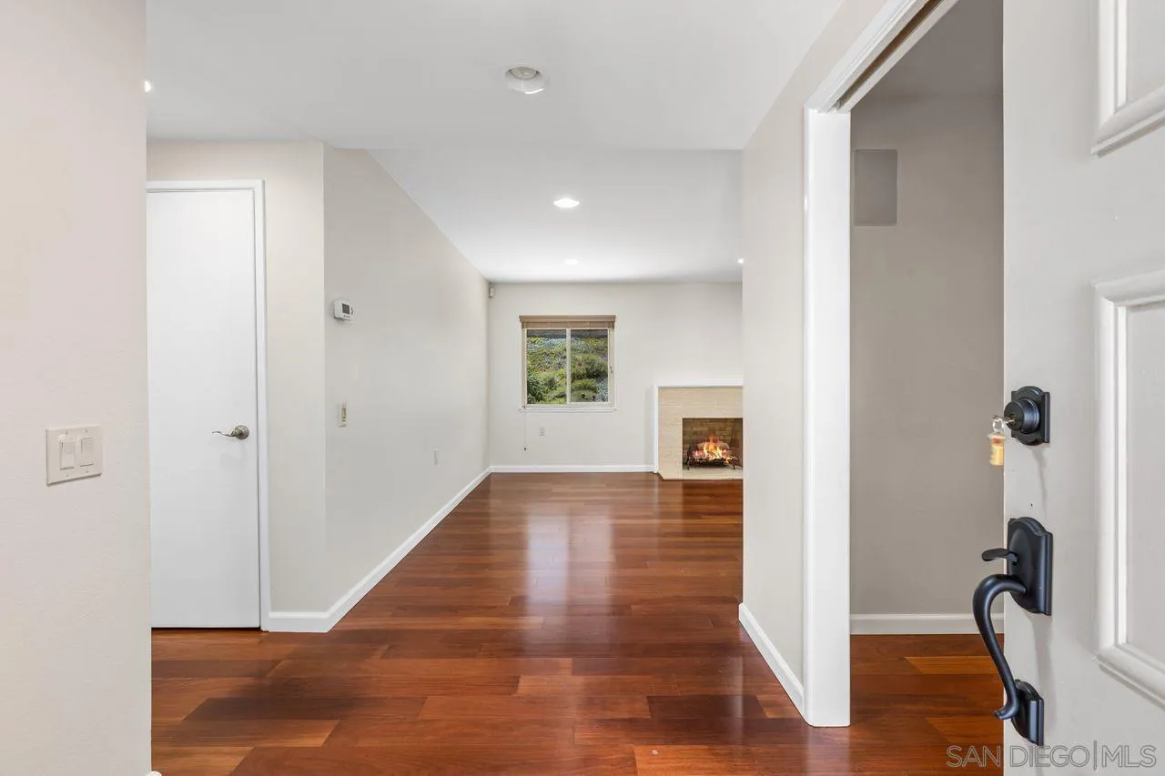 12535 Horado Road San Diego, CA 92128 - Photo 6 of 55