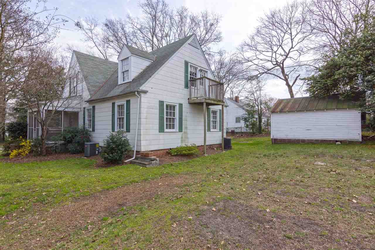 523 Elm Street Raleigh, NC 27604 - Photo 21 of 22 Exterior