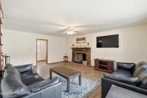 $290,000 | 98 Black Bear Pass, White Haven, PA 18661