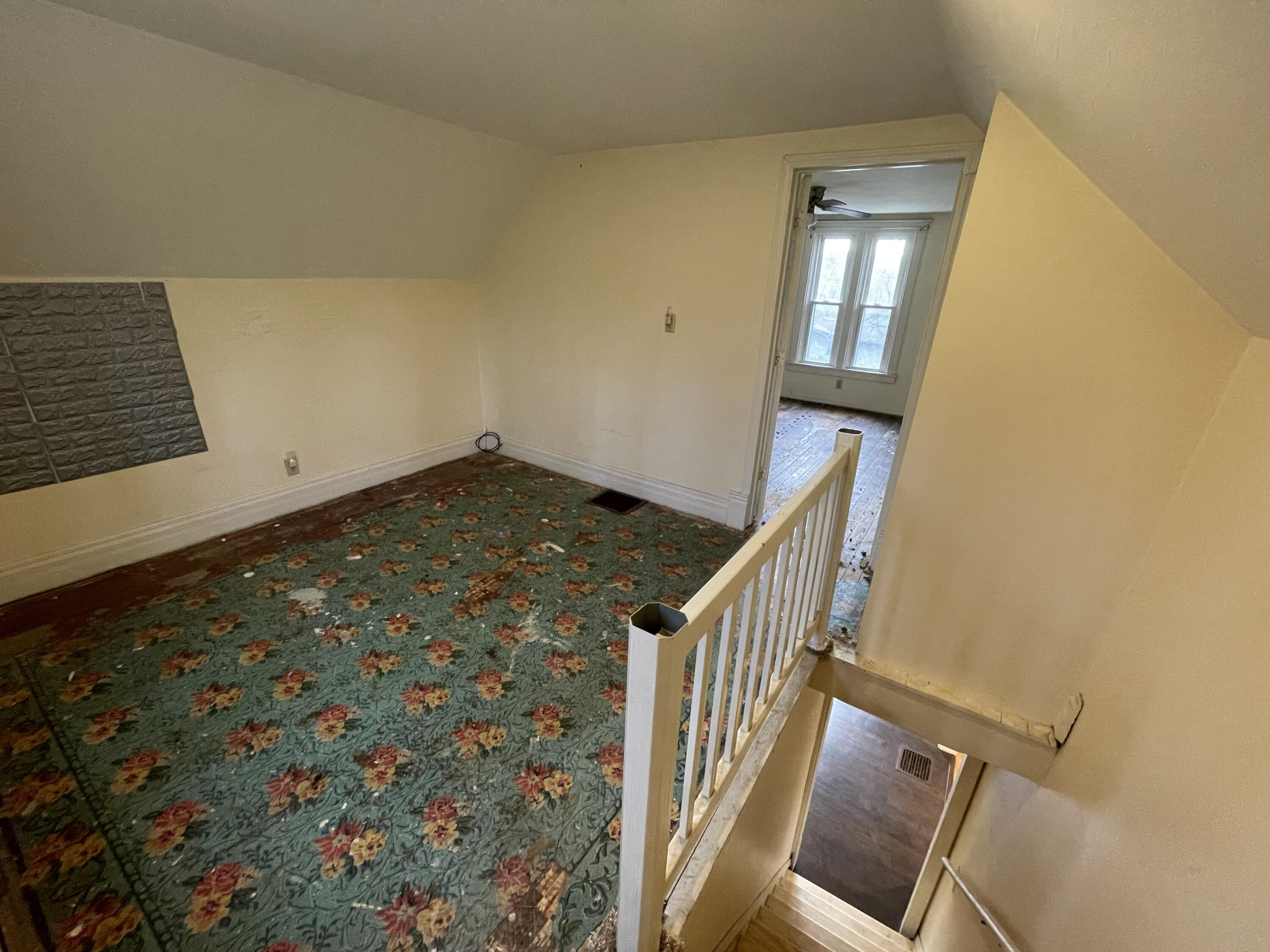 208 4th Street Plainwell, MI 49080 - Photo 23 of 26 IMG_7044