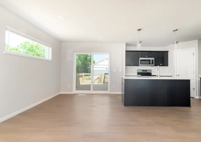 $499,900 | 5924 Woodbine Drive, Madison, WI 53718