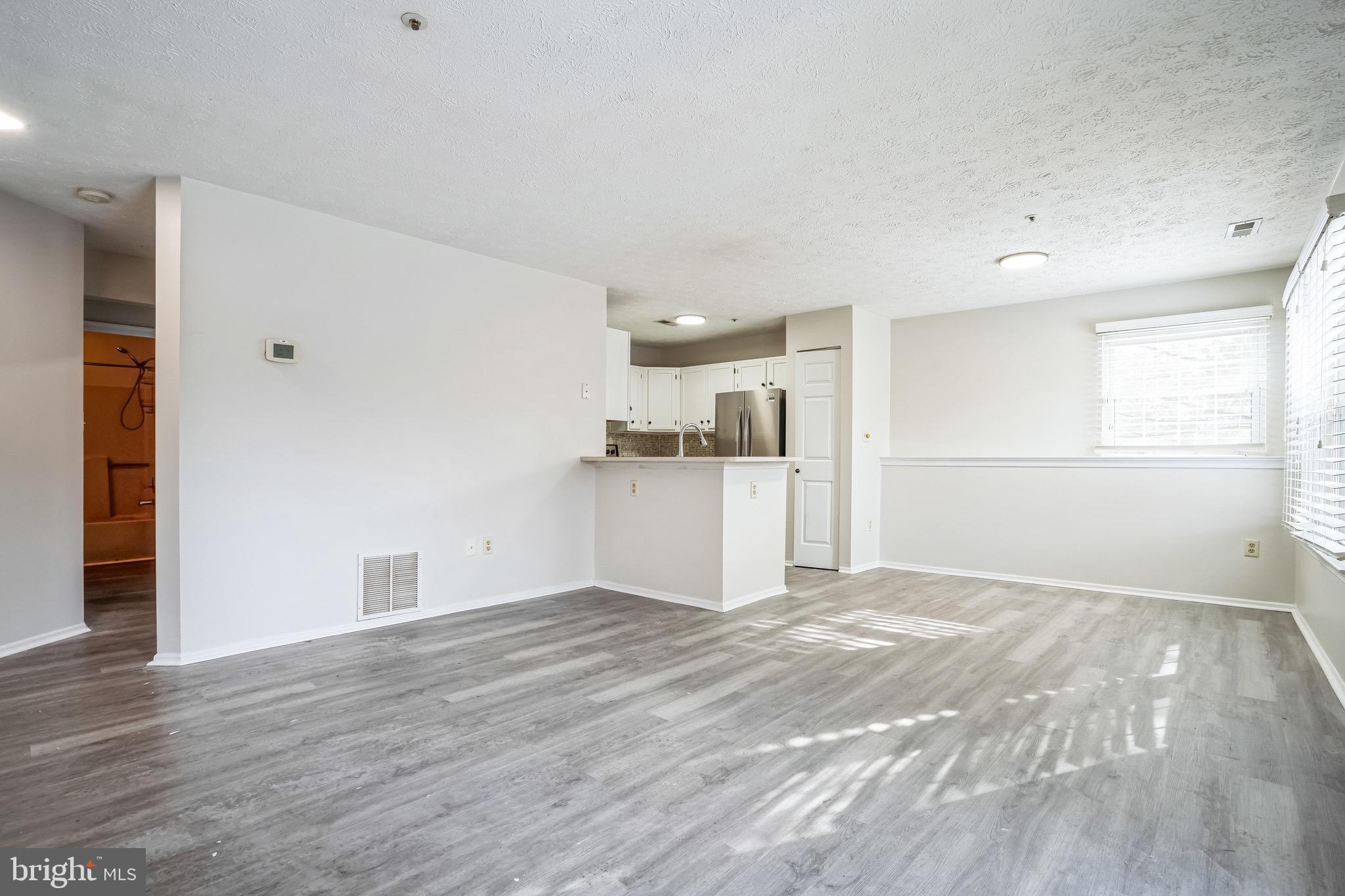 2 Surrey Lane, Unit 103 Baltimore, MD 21236 - Photo 11 of 32