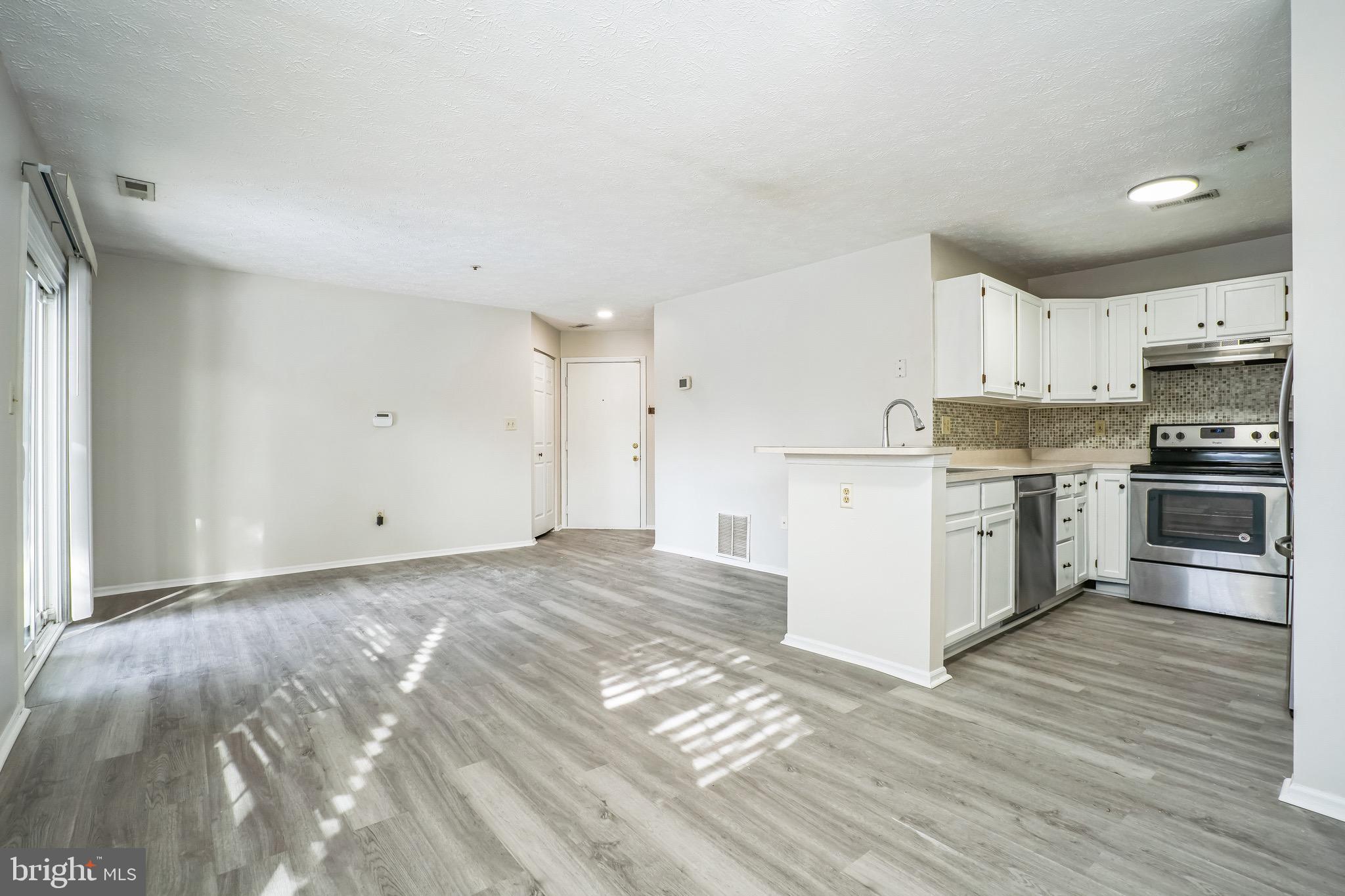 2 Surrey Lane, Unit 103 Baltimore, MD 21236 - Photo 10 of 32