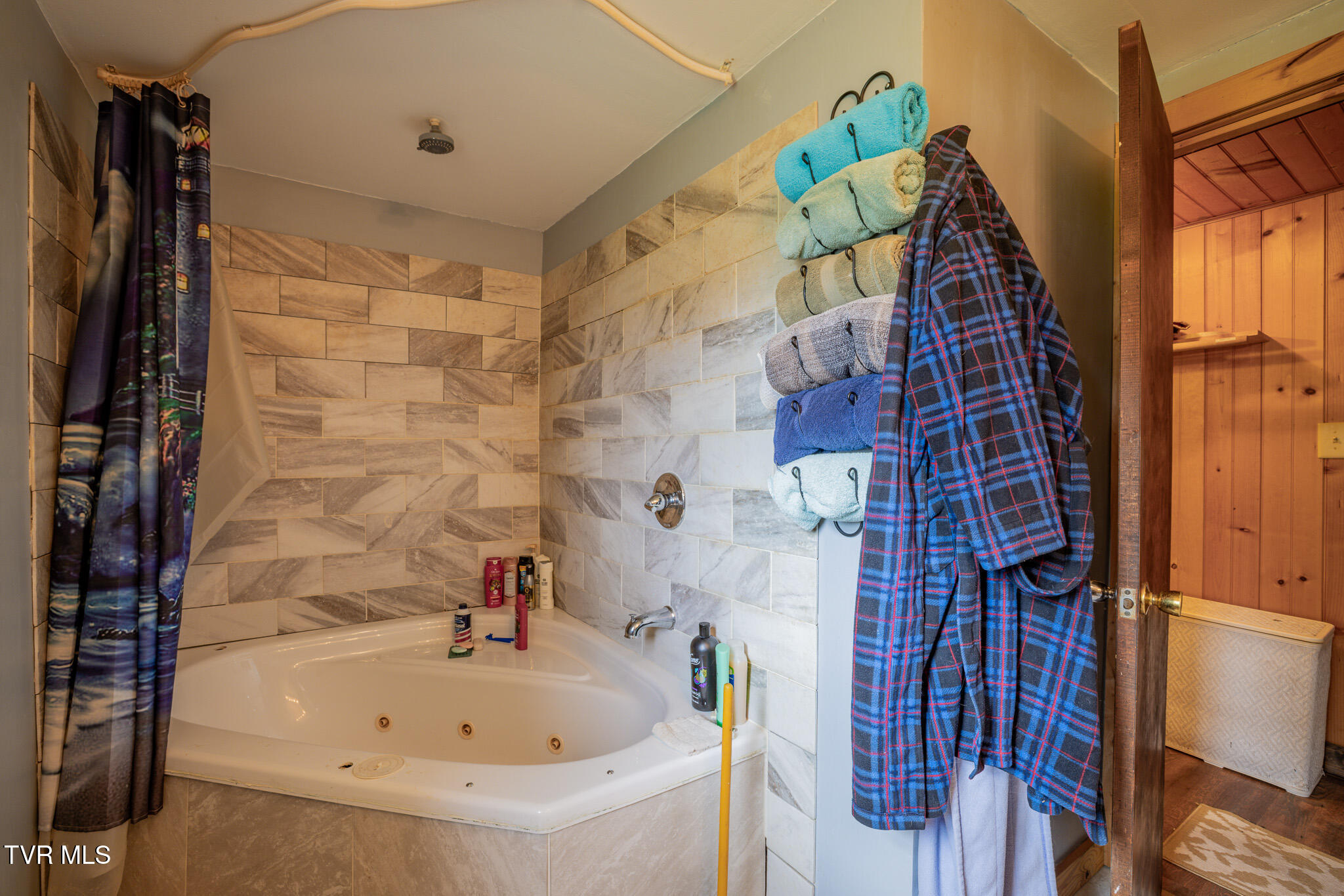 141 Hoyle Fender Road Jonesborough, TN 37659 - Photo 20 of 57 1R9A1348-HDR