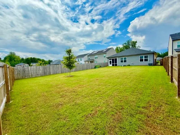 $2,300 | 2015 Waycross Lane, Dacula, GA 30019