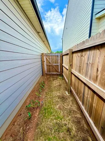 $2,300 | 2015 Waycross Lane, Dacula, GA 30019