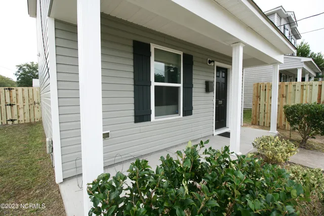 $1,550 | 720 North 10th Street, Wilmington, NC 28401