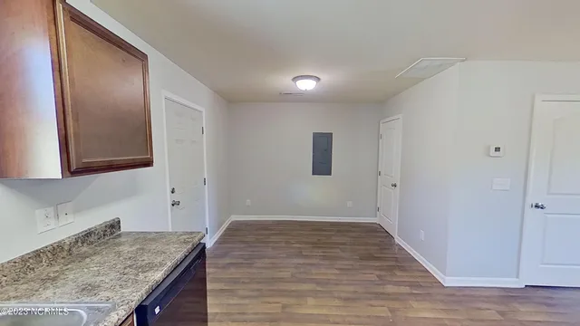 $1,550 | 720 North 10th Street, Wilmington, NC 28401