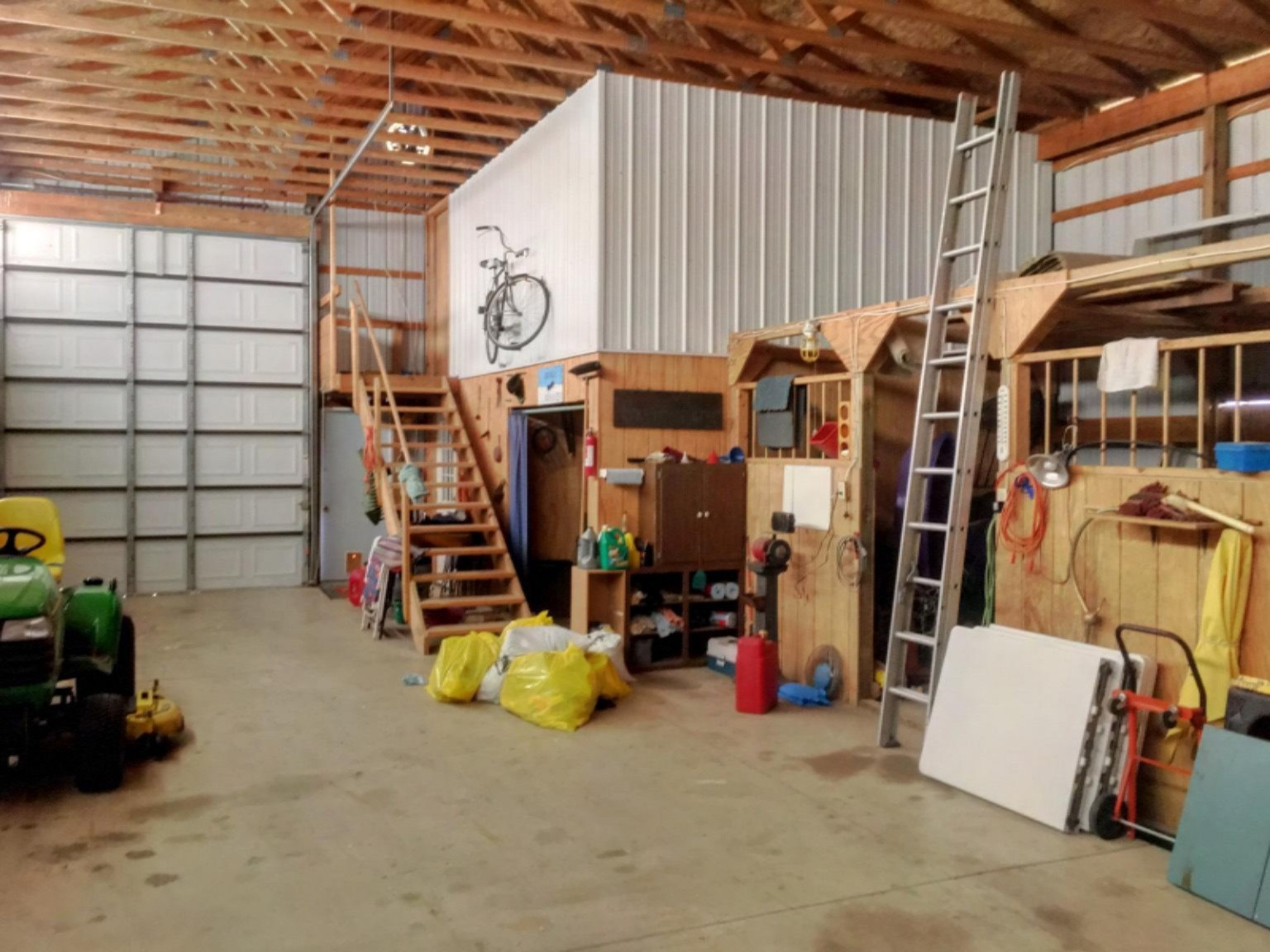 8688 Baseline Road Battle Creek, MI 49017 - Photo 35 of 37 Tact Room & Stables