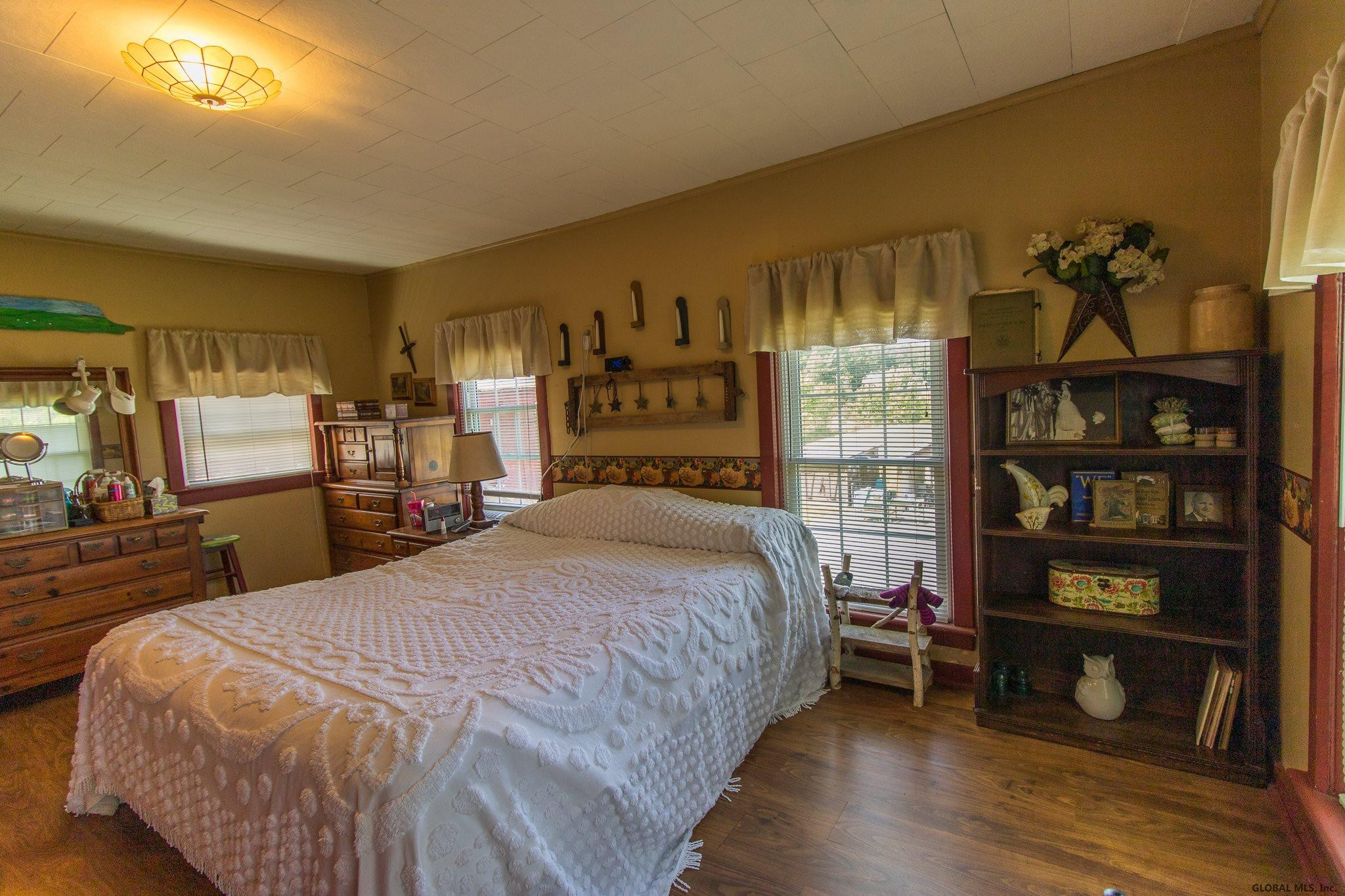 201 Gansevoort Road Moreau, NY 12831 - Photo 27 of 38 Photo 27