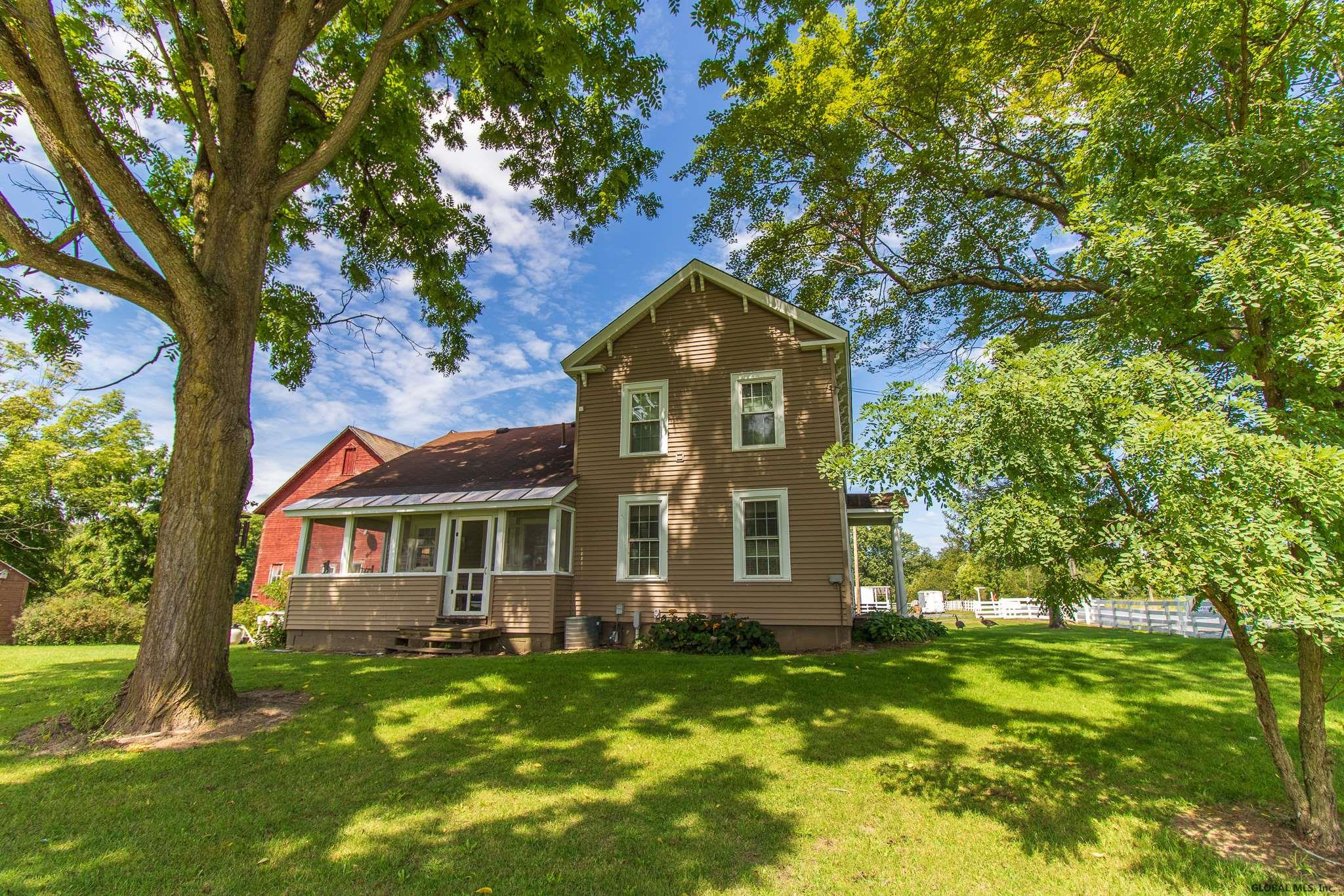201 Gansevoort Road Moreau, NY 12831 - Photo 3 of 38 Photo 3
