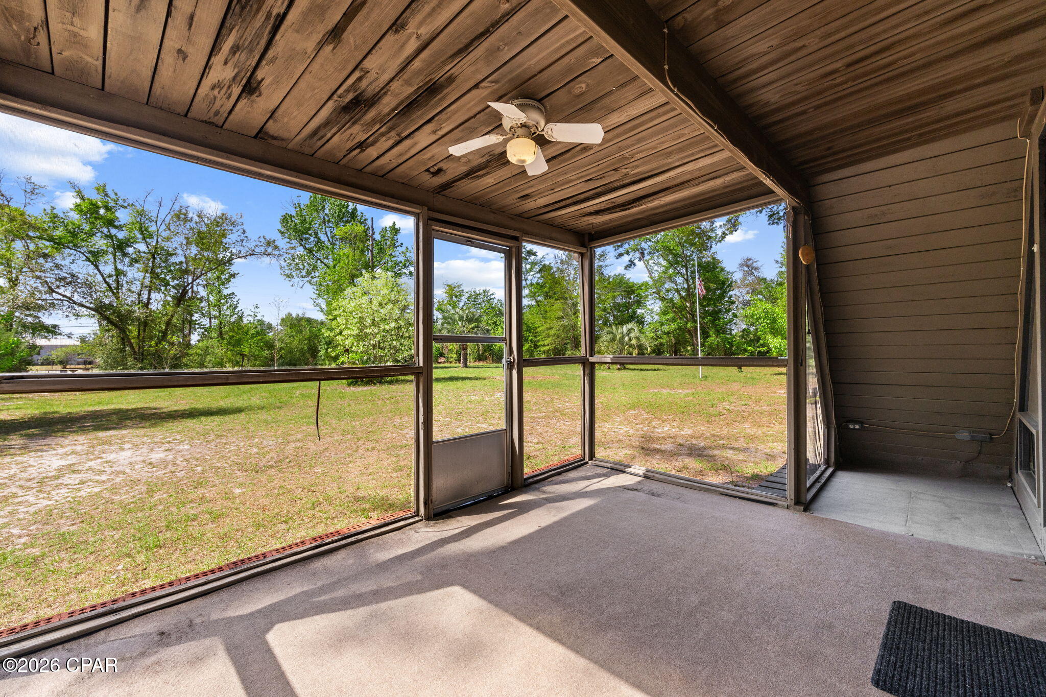 7516 Olde Mill Road Southport, FL 32409 - Photo 23 of 34