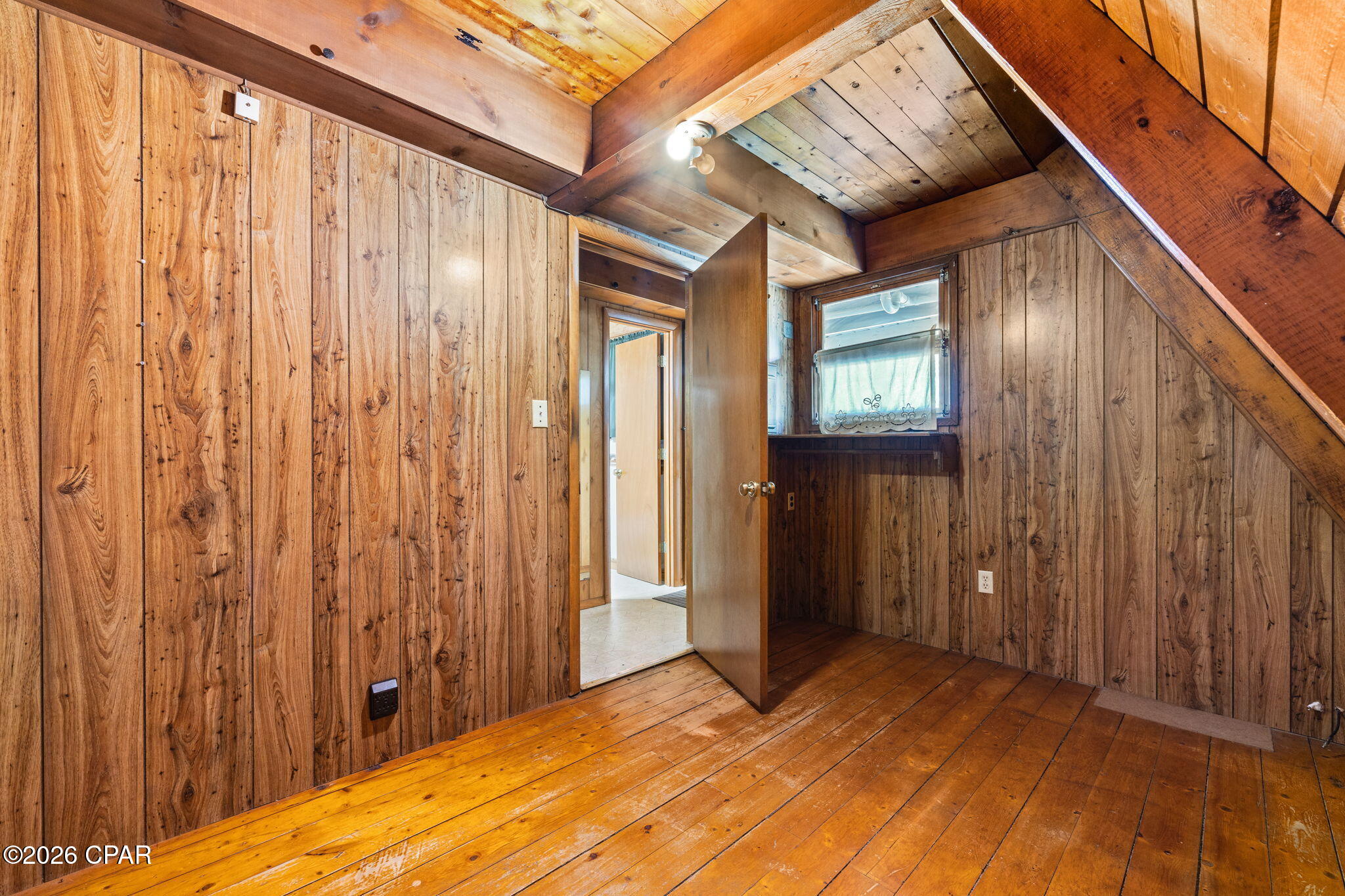 7516 Olde Mill Road Southport, FL 32409 - Photo 9 of 34