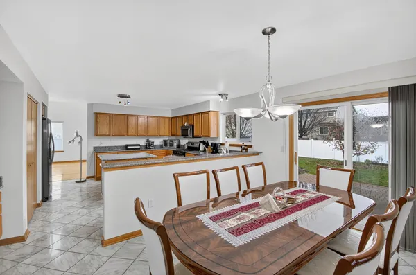 $645,000 | 6513 108th Avenue, Kenosha, WI 53142